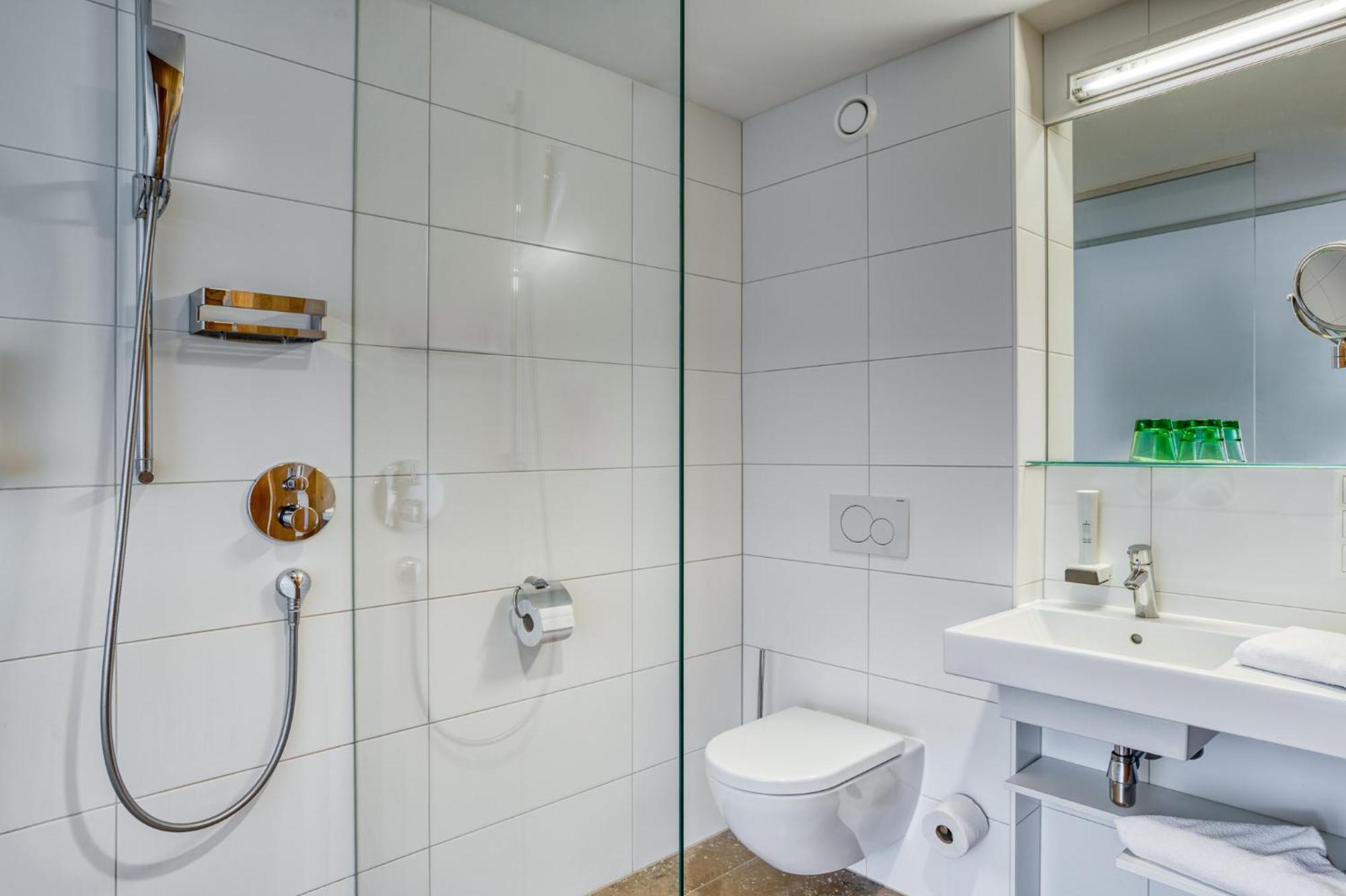 Hotel Wirtshaus Sattlerwirt Ebbs Room photo